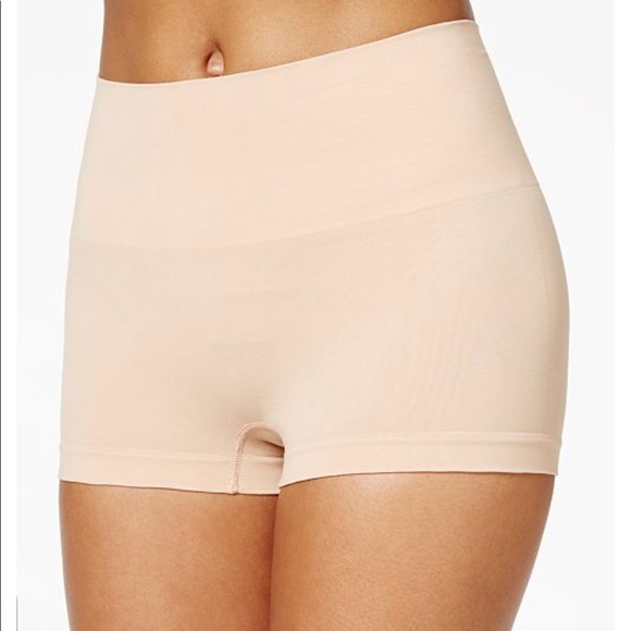 SPANX Other - Spanx shaper boyshort seamless, ultra soft
